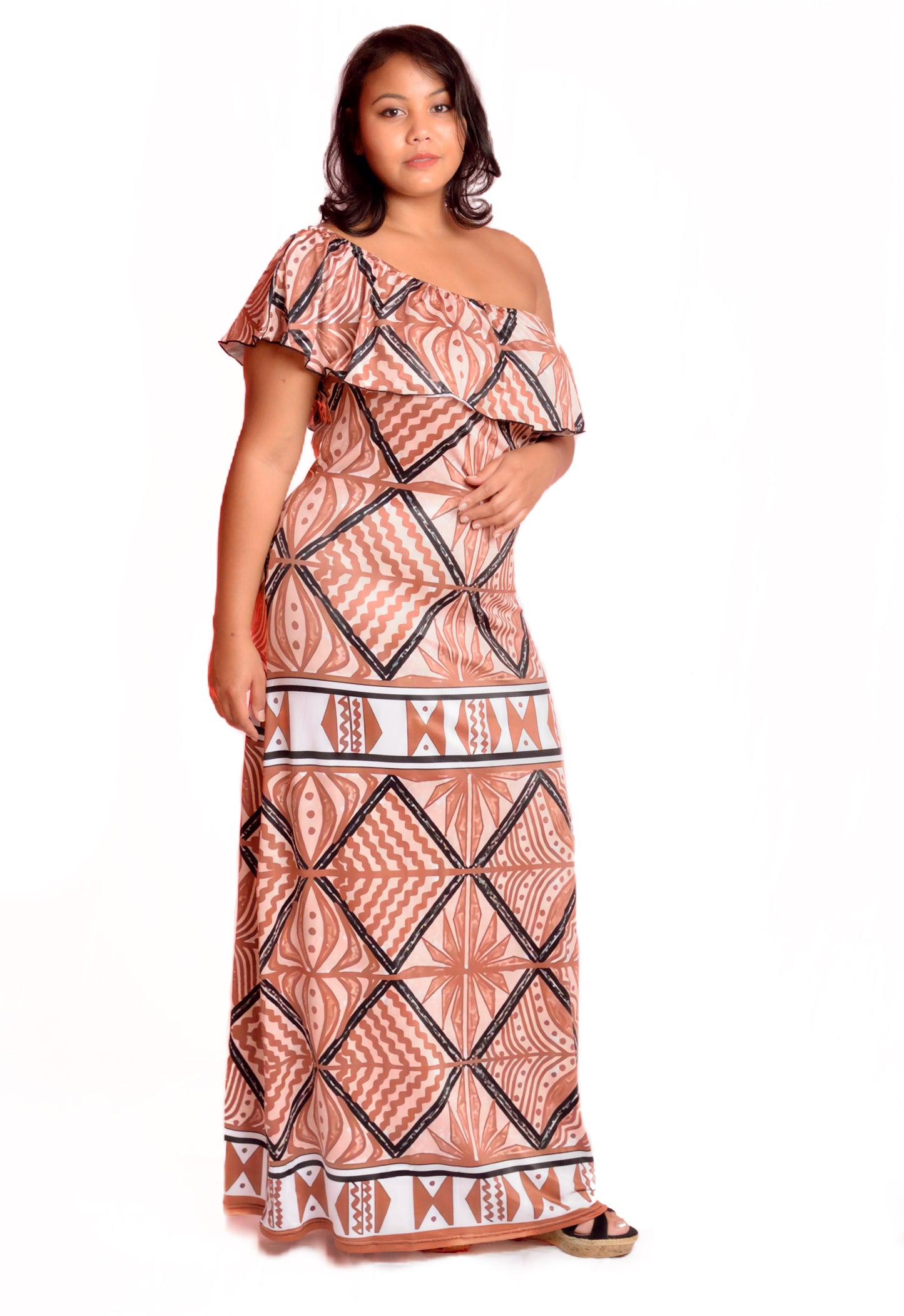 Robe longue blanche imprimée motif gatu